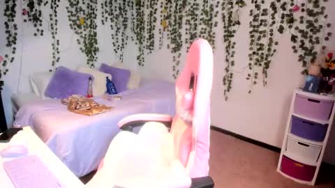 Violeta online show from October 23, 4:17 pm