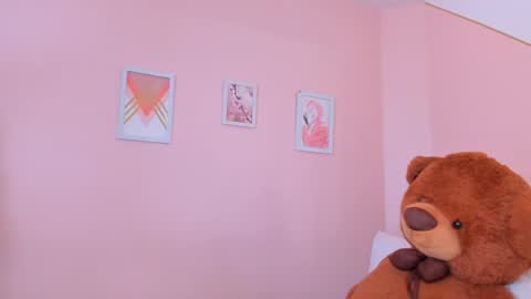 Snapshot of violeta_rodriguez_ chatting on May 29, 6:39 pm Violeta Rodriguez online show from May 29, 6:39 pm