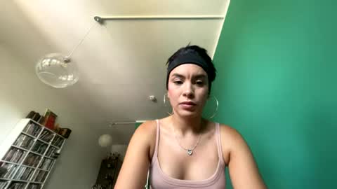 Snapshot of violeta_rodriguez_ chatting on August 3, 1:16 pm Violeta Rodriguez online show from August 3, 1:16 pm
