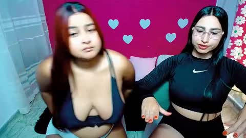 Snapshot of violeta_rouses chatting on June 8, 3:23 pm violeta_rouses online show from June 8, 3:23 pm