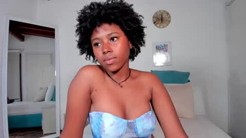 violeta_ruiz_ online show from January 8, 12:06 am