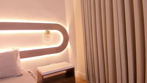 Snapshot of violeta_sum chatting on February 27, 12:05 pm Violeta Sum online show from February 27, 12:05 pm