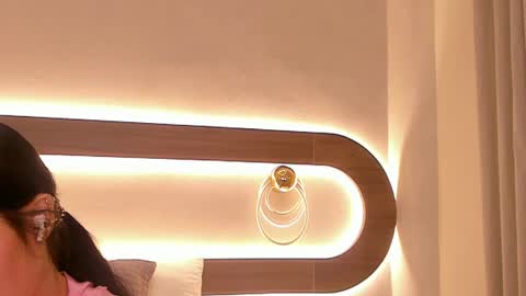 Snapshot of violeta_sum chatting on March 31, 12:49 pm Violeta Sum online show from March 31, 12:49 pm