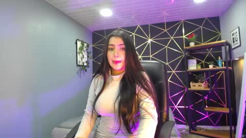 Snapshot of violeta_velle chatting on October 8, 4:04 pm violeta_velle online show from October 8, 4:04 pm