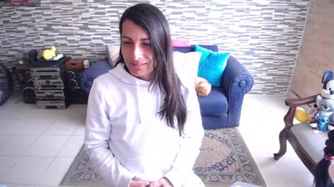Violeta Gmez online show from May 3, 3:40 pm