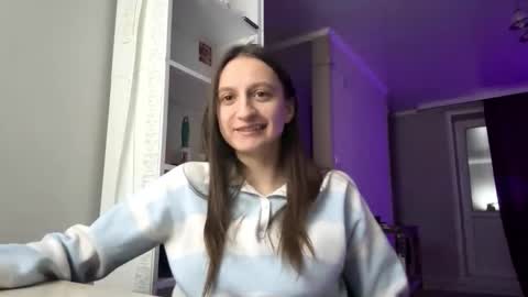 Snapshot of violetagrassham chatting on February 6, 4:32 pm Eva online show from February 6, 4:32 pm