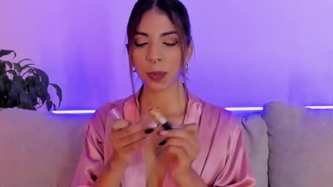 Violeta online show from May 10, 4:56 pm