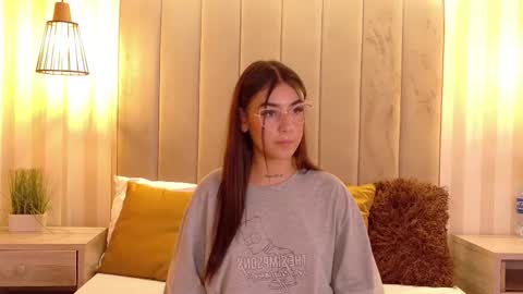 Cute Violet online show from September 26, 1:31 am