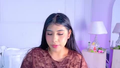 Violet online show from June 27, 5:29 pm