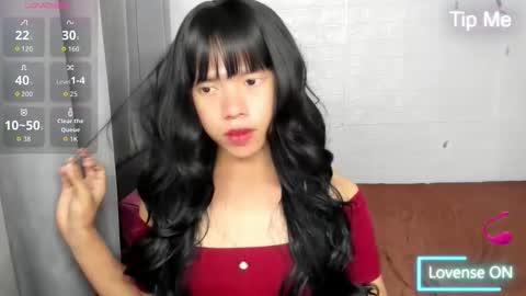 Violet online show from February 9, 8:57 pm