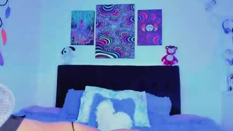 Violet online show from January 29, 4:26 am