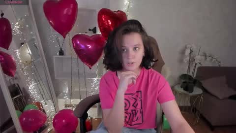 Violet online show from October 11, 10:25 am