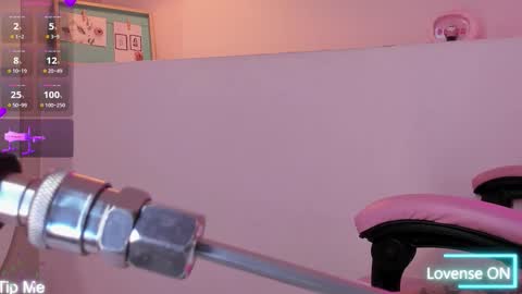 Violeth Hill online show from November 7, 7:36 pm