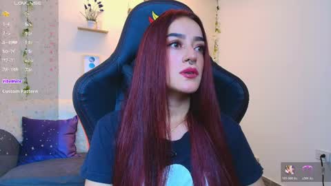 violeth_rosse_ online show from April 8, 1:27 am