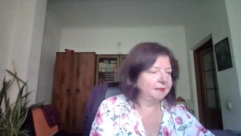 Snapshot of violetpulse chatting on September 23, 11:24 am violetpulse online show from September 23, 11:24 am