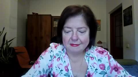 Snapshot of violetpulse chatting on November 1, 12:40 pm violetpulse online show from November 1, 12:40 pm