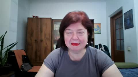 violetpulse online show from May 6, 5:40 pm