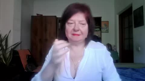 violetpulse online show from May 12, 11:40 am