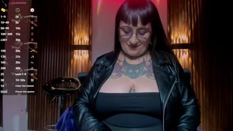 violett_8 online show from June 6, 10:36 pm