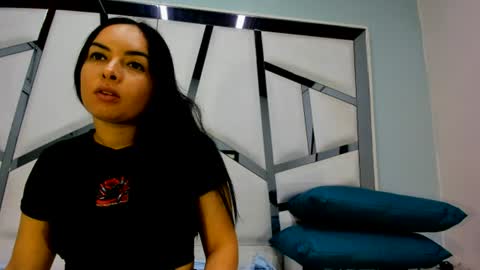 violett_bliss online show from July 8, 3:11 am