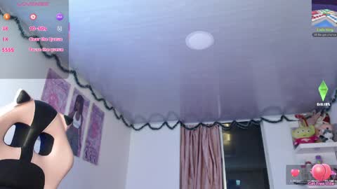Snapshot of violett_brown9 chatting on April 10, 4:06 am violett_brown9 online show from April 10, 4:06 am