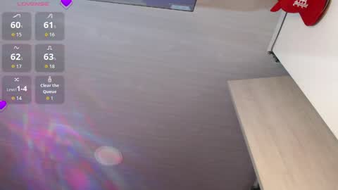 Snapshot of violett_brown9 chatting on May 4, 3:57 am violett_brown9 online show from May 4, 3:57 am