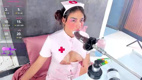 Violett online show from November 1, 4:14 am