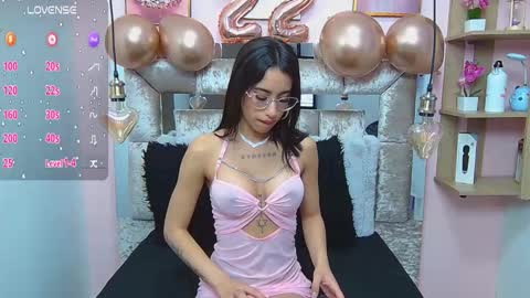 Snapshot of violett_froz chatting on March 11, 7:25 pm Violeta froz online show from March 11, 7:25 pm