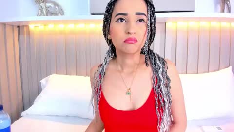 Violett  online show from November 10, 8:30 pm