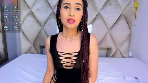 Violett  online show from March 31, 8:31 pm