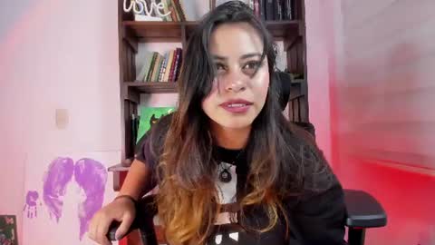 Violeta online show from August 5, 11:39 pm