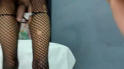 V I O L E T T E  online show from February 11, 9:53 pm