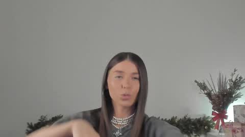 violetta_finch online show from January 12, 8:14 am