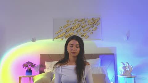 violetta_finch online show from May 10, 10:31 am