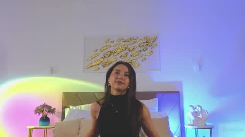 violetta_finch online show from May 16, 10:36 am