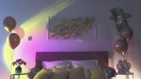 violetta_finch online show from June 18, 11:03 am