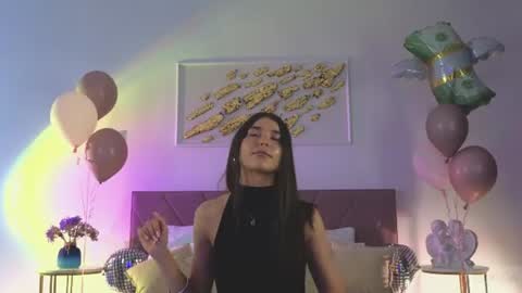 violetta_finch online show from June 20, 12:19 pm