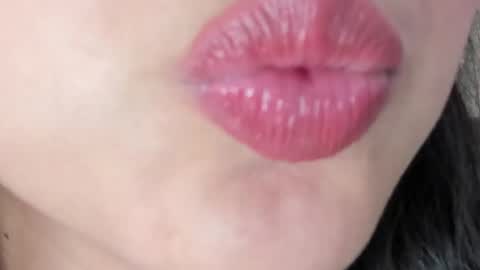 violettarousee online show from May 15, 10:17 pm
