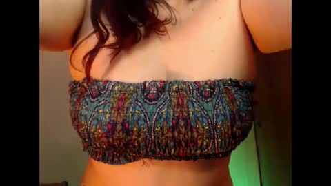 violetafetish online show from December 12, 4:37 am