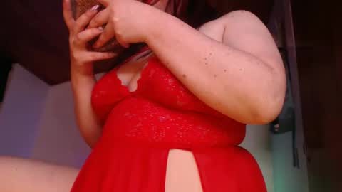 violetafetish online show from December 18, 5:04 am