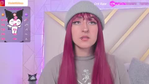 Snapshot of violettbloss chatting on January 9, 10:41 pm Violeta online show from January 9, 10:41 pm