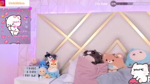 Snapshot of violettbloss chatting on February 15, 3:42 am Violeta online show from February 15, 3:42 am