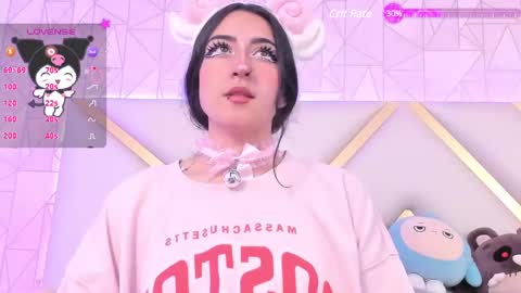 Snapshot of violettbloss chatting on March 4, 9:22 pm Violeta online show from March 4, 9:22 pm
