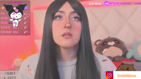 Snapshot of violettbloss chatting on October 15, 4:12 am Violeta online show from October 15, 4:12 am