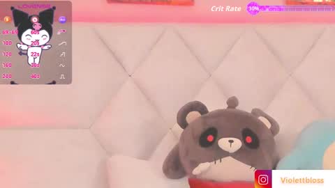 Snapshot of violettbloss chatting on November 5, 3:17 am Violeta online show from November 5, 3:17 am