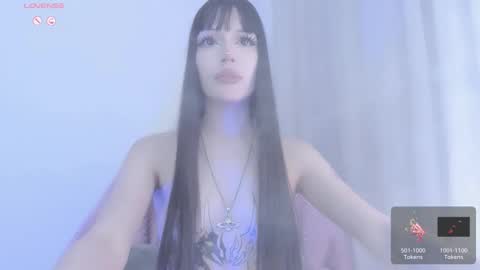 Violett online show from October 15, 5:07 am