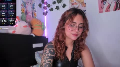 Violette  online show from January 8, 7:56 pm