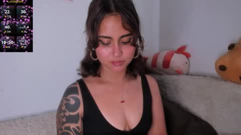 Violette  online show from September 8, 10:09 pm
