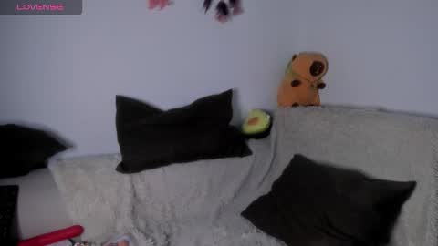 Violette  online show from October 20, 10:43 pm