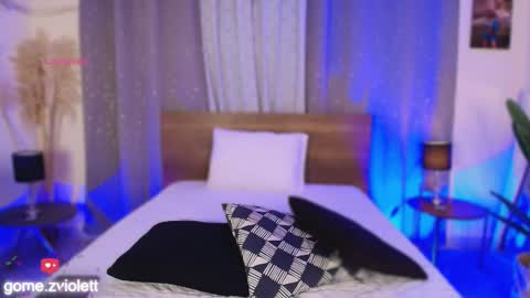 Violett online show from November 23, 4:12 am